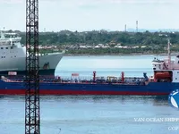 Olje-/kjemikalietanker til salgs
