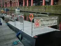 Containerskip til salgs