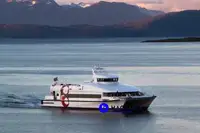 Katamaran til salgs