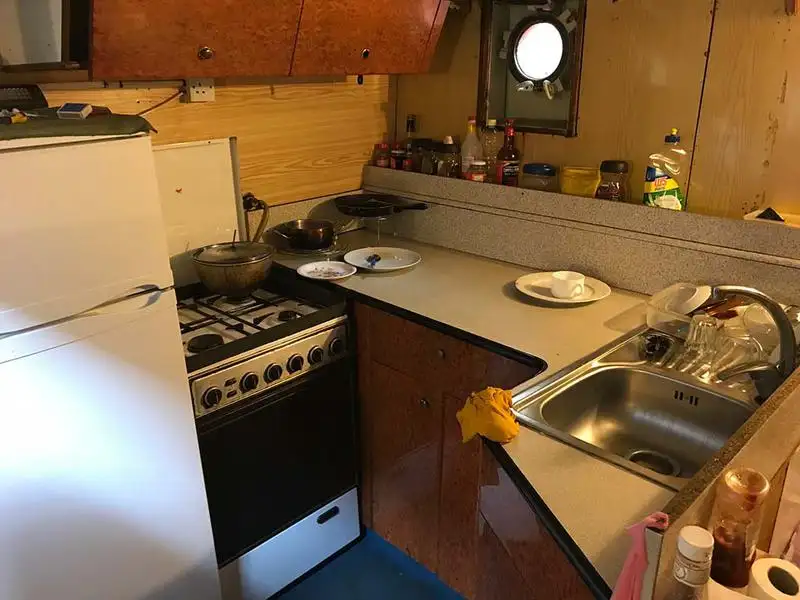 Arbeidsbåter til salgs