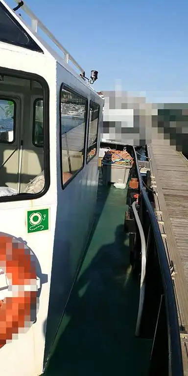Arbeidsbåter til salgs