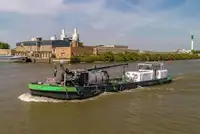 Oil/Chemical tanker til salgs