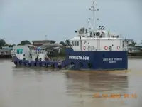 Containerskip til salgs
