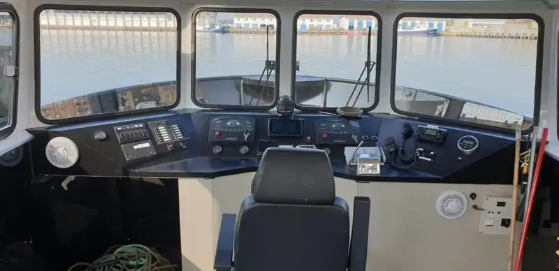 Arbeidsbåter til salgs