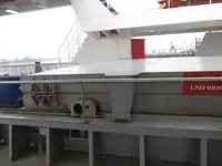 Containerskip til salgs