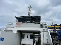 Containerskip til salgs