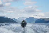 Patruljebåt til salgs