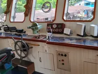 Landingsfartøy, tank til salgs