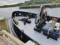 Arbeidsbåter til salgs
