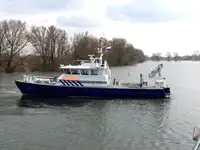 Patruljebåt til salgs