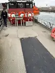 Arbeidsbåter til salgs