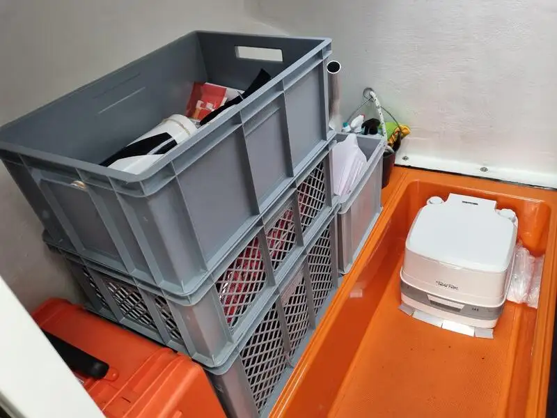 Containerskip til salgs