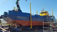 Arbeidsbåter til salgs