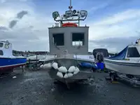 Patruljebåt til salgs
