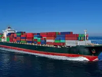 Containerskip til salgs