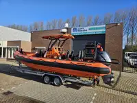 Containerskip til salgs