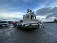 Patruljebåt til salgs