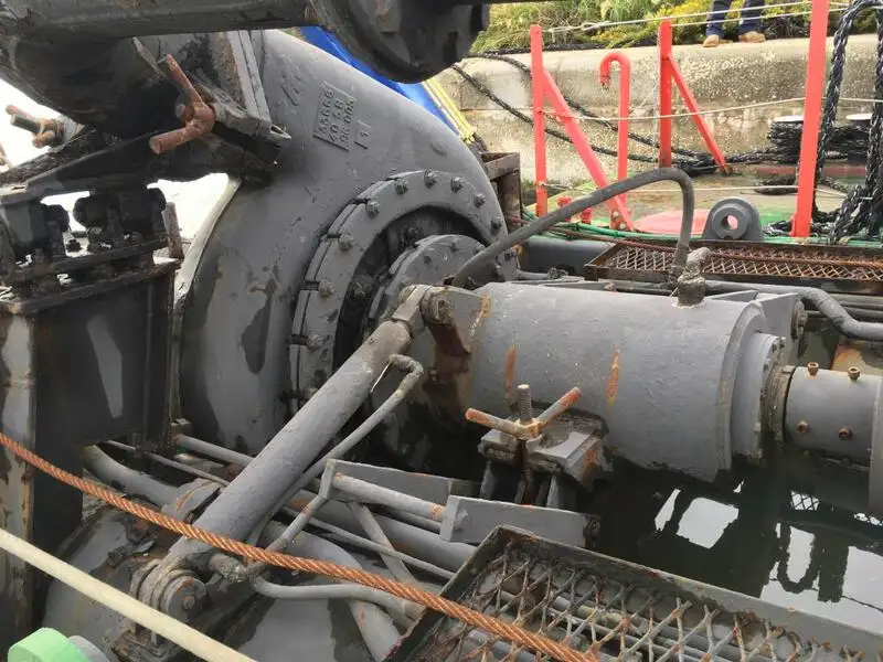 Dredge til salgs