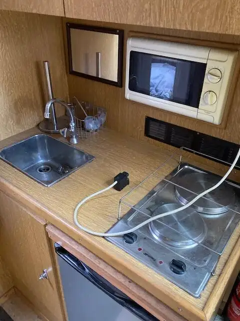 Arbeidsbåter til salgs