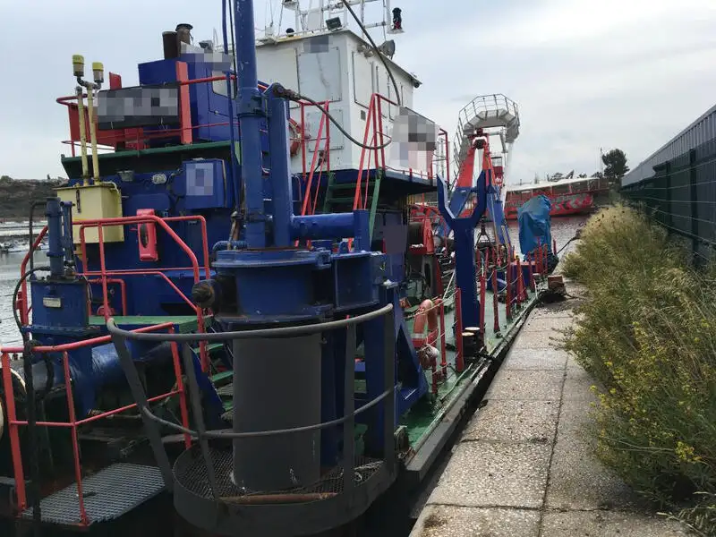 Dredge til salgs