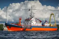 Containerskip til salgs
