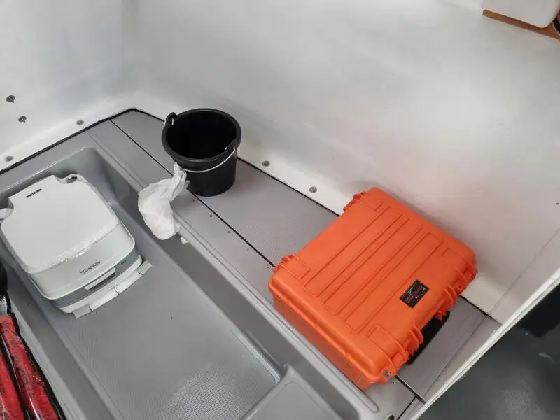 Containerskip til salgs