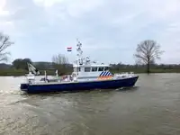 Patruljebåt til salgs