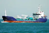 Oil/Chemical tanker til salgs
