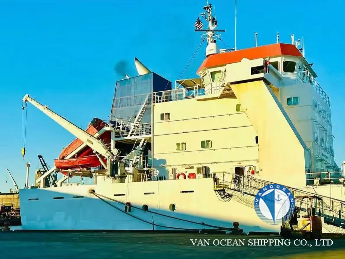 Kjøleskip til salgs