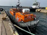 Mannskapsbåt til salgs