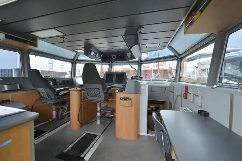 Arbeidsbåter til salgs