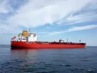 Oil/Chemical tanker til salgs