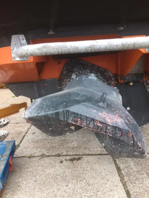 Mannskapsbåt til salgs