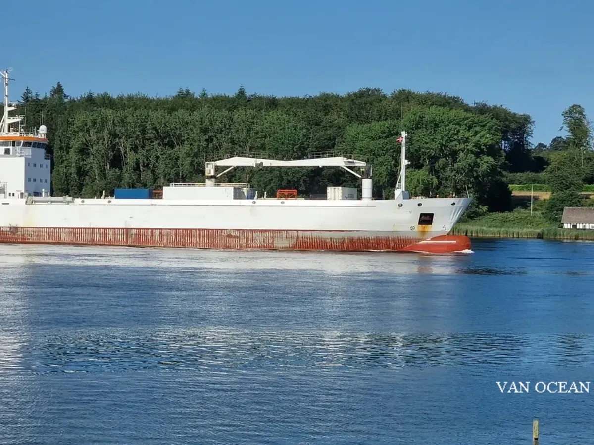 Kjøleskip til salgs