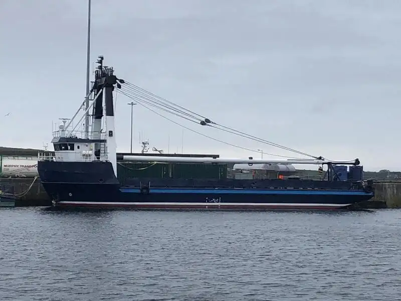 Kjøleskip til salgs