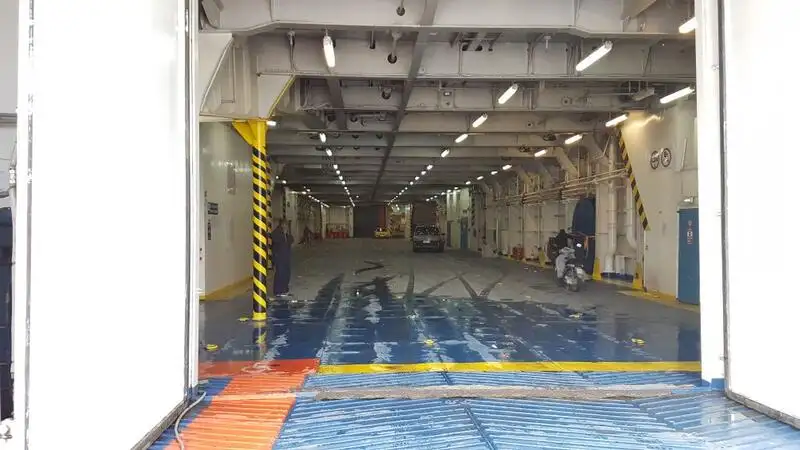 RoPax-skip til salgs