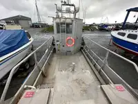 Patruljebåt til salgs