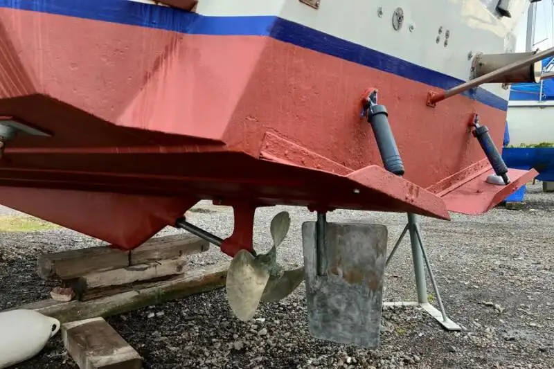 Arbeidsbåter til salgs