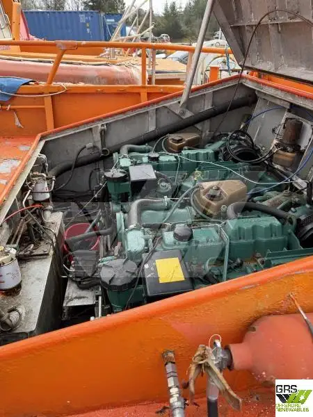 Arbeidsbåter til salgs