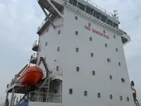 Containerskip til salgs
