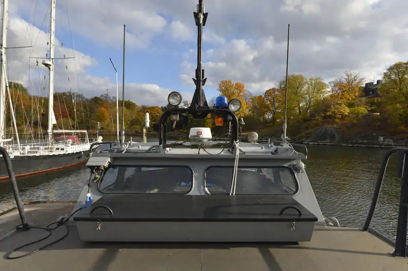 Marine/militære fartøyer til salgs
