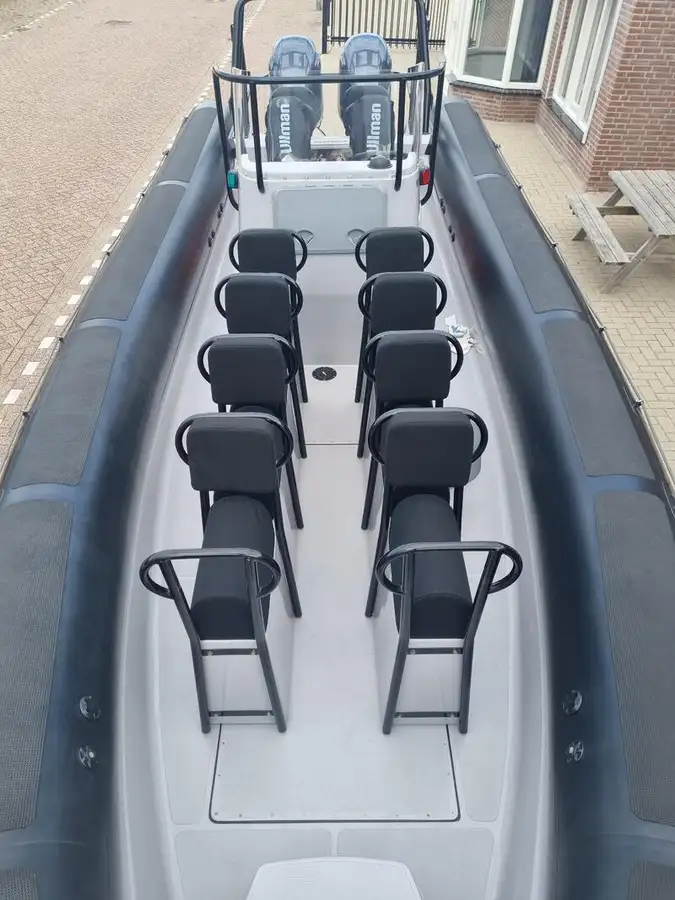 Containerskip til salgs