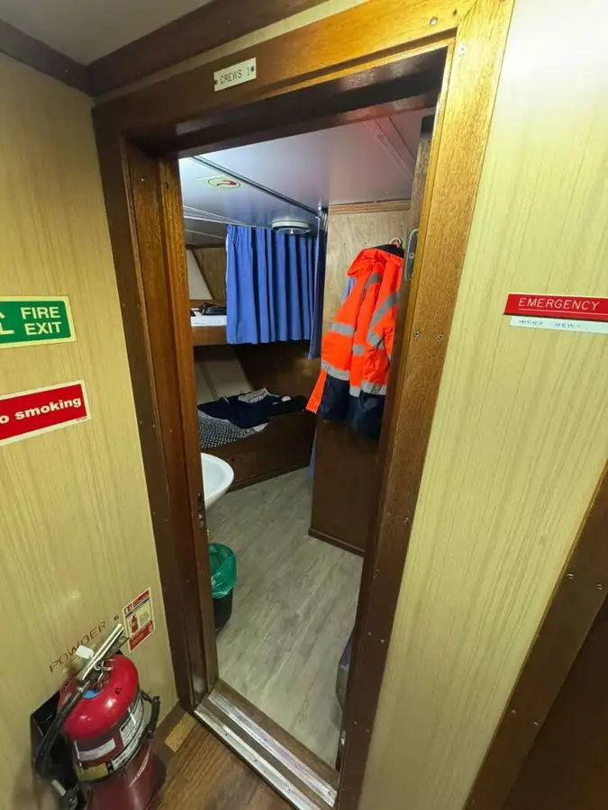 Containerskip til salgs