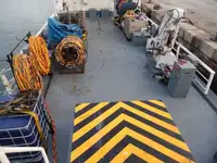 Arbeidsbåter til salgs
