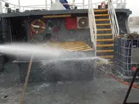 Arbeidsbåter til salgs