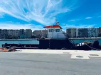 Arbeidsbåter til salgs