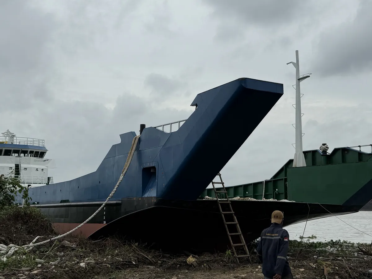 Landingsfartøy, tank til salgs