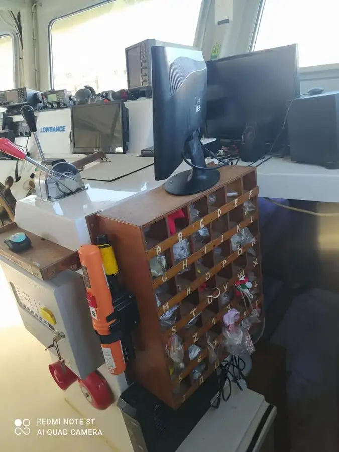 Arbeidsbåter til salgs