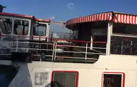Containerskip til salgs