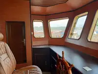 Landingsfartøy, tank til salgs